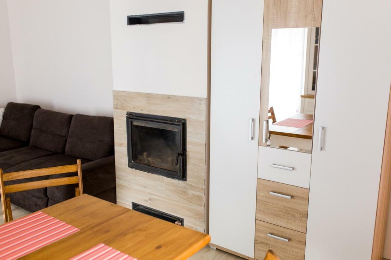 Apartament Przy Kamiennej Chacie Zalewo  Eksteriør bilde