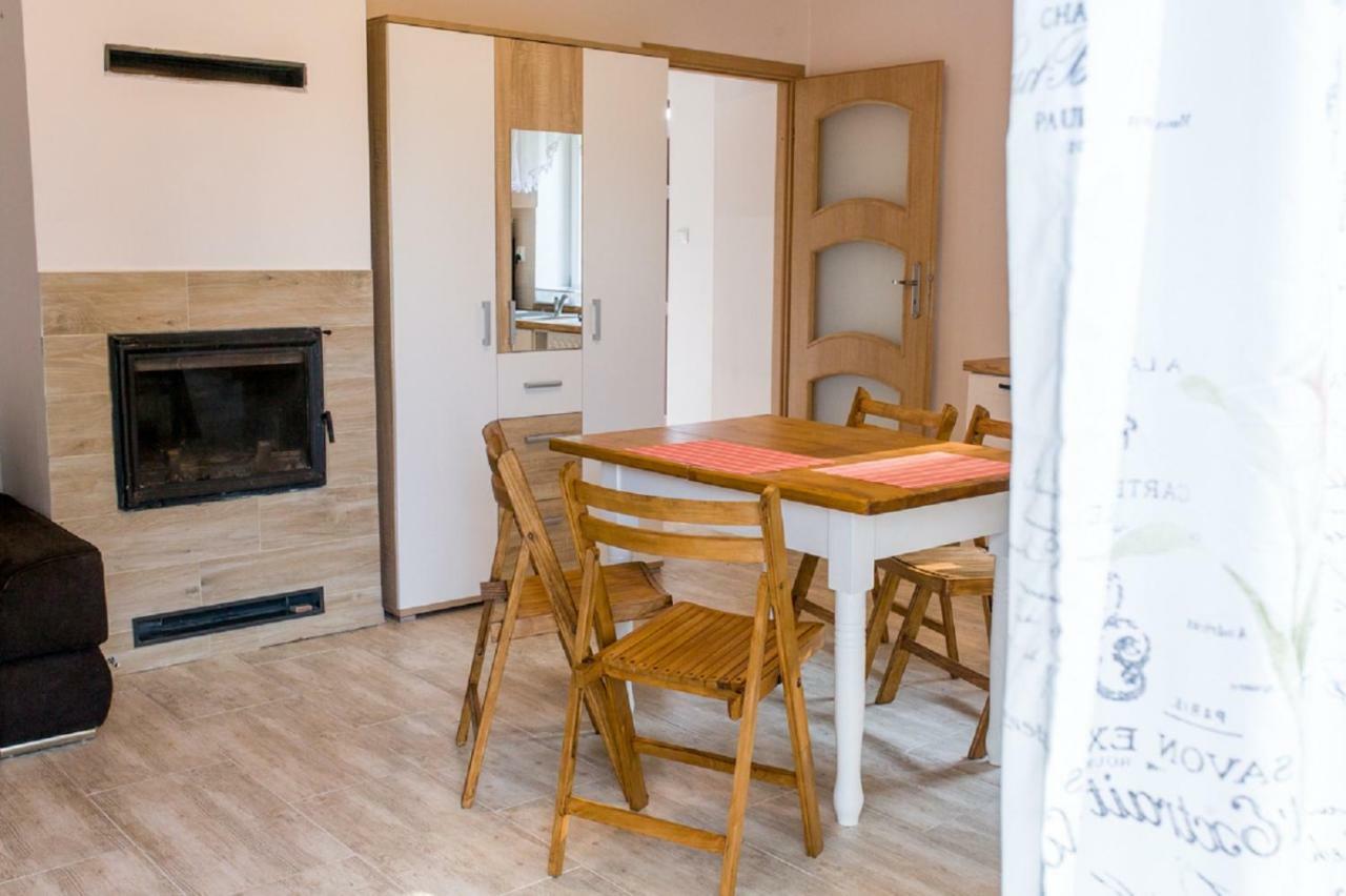Apartament Przy Kamiennej Chacie Zalewo  Eksteriør bilde